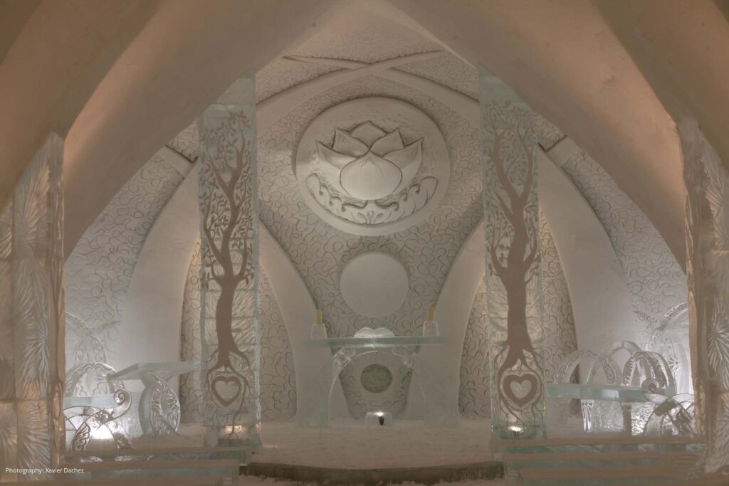 hotel-de-glace-dest-apr2013-002