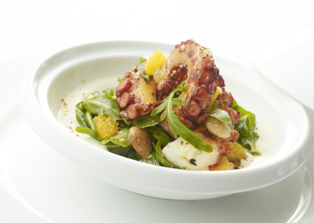 maison-ritz-carlton-montreal-food-apr203-002_0
