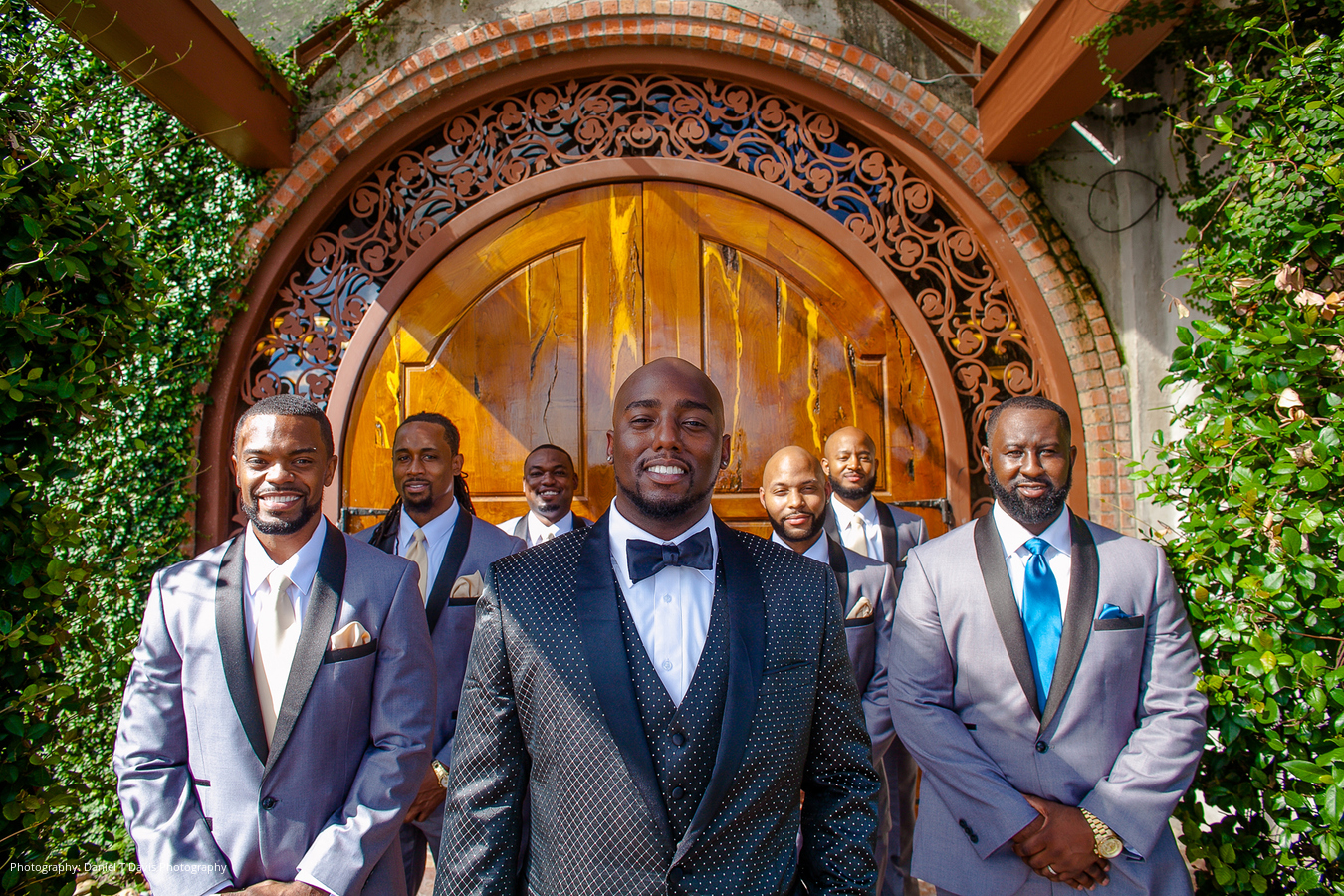 daniel-t-davis-photography-olde-dobbin-staion-texas-wedding-2017-006