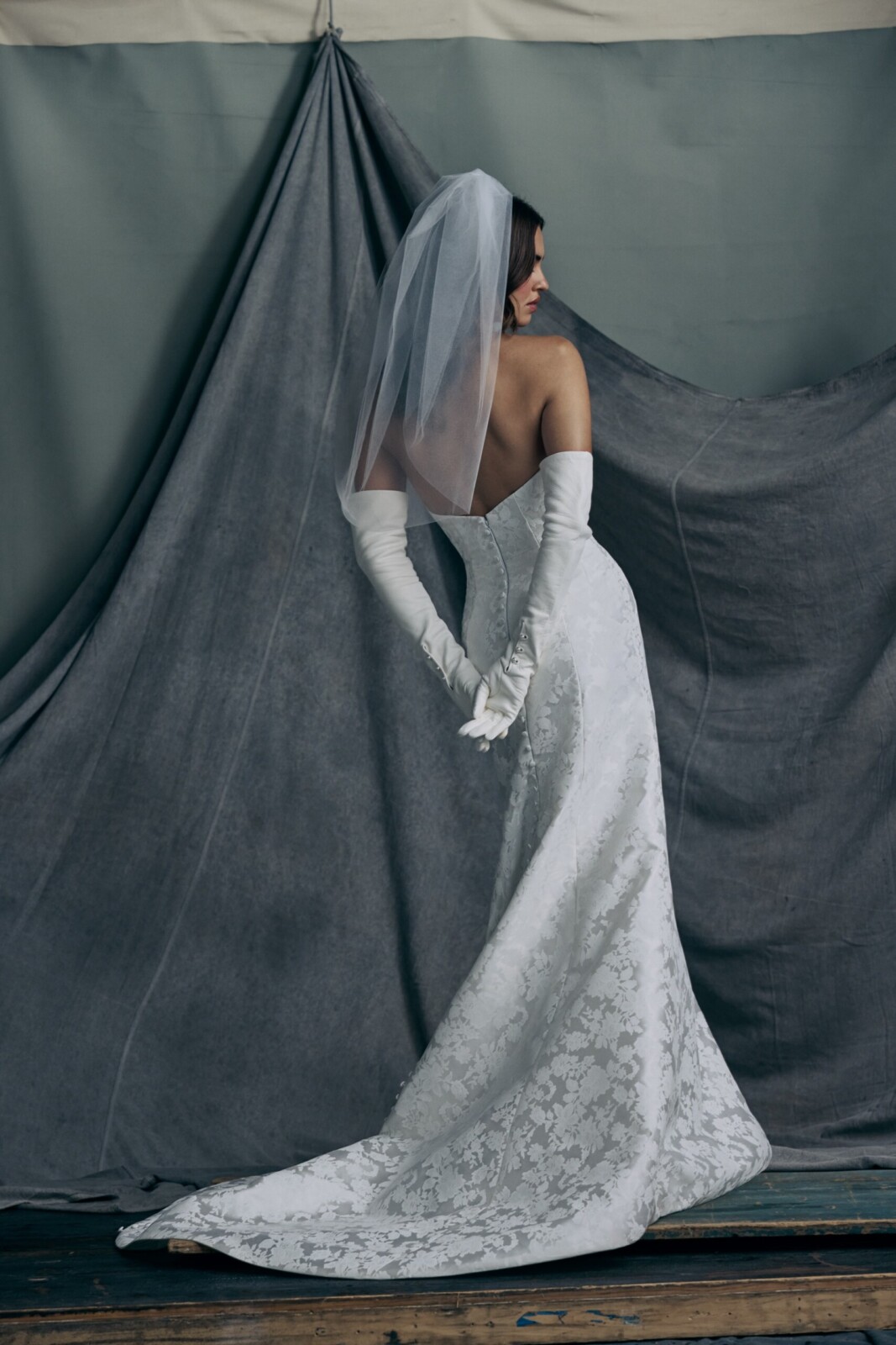 elysia-anne-barge-wedding-dress1