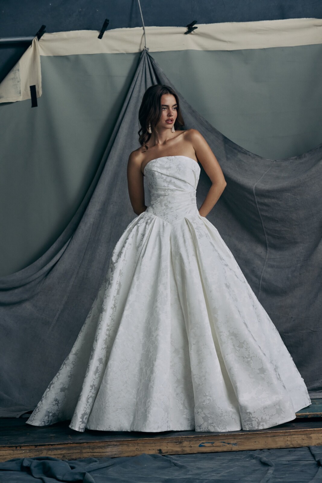 monarch-anne-barge-wedding-dress-16