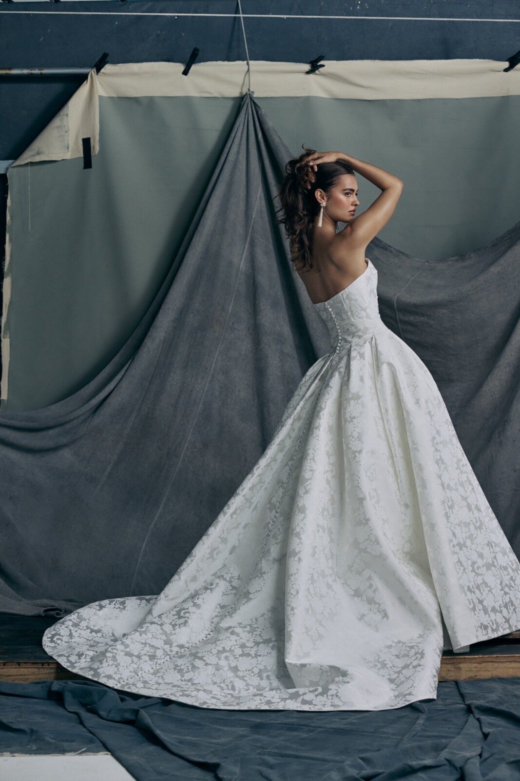 monarch-anne-barge-wedding-dress2