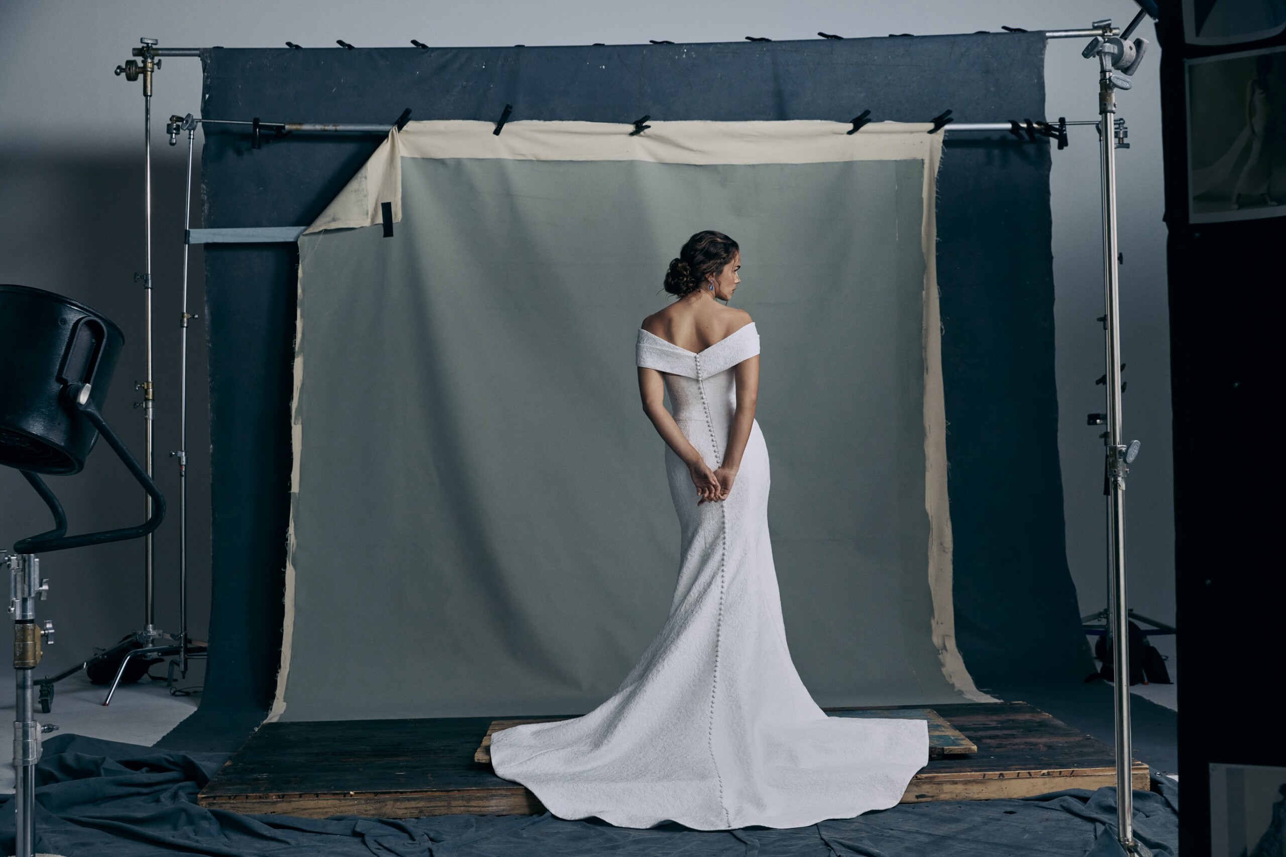 sera-anne-barge-wedding-dress1