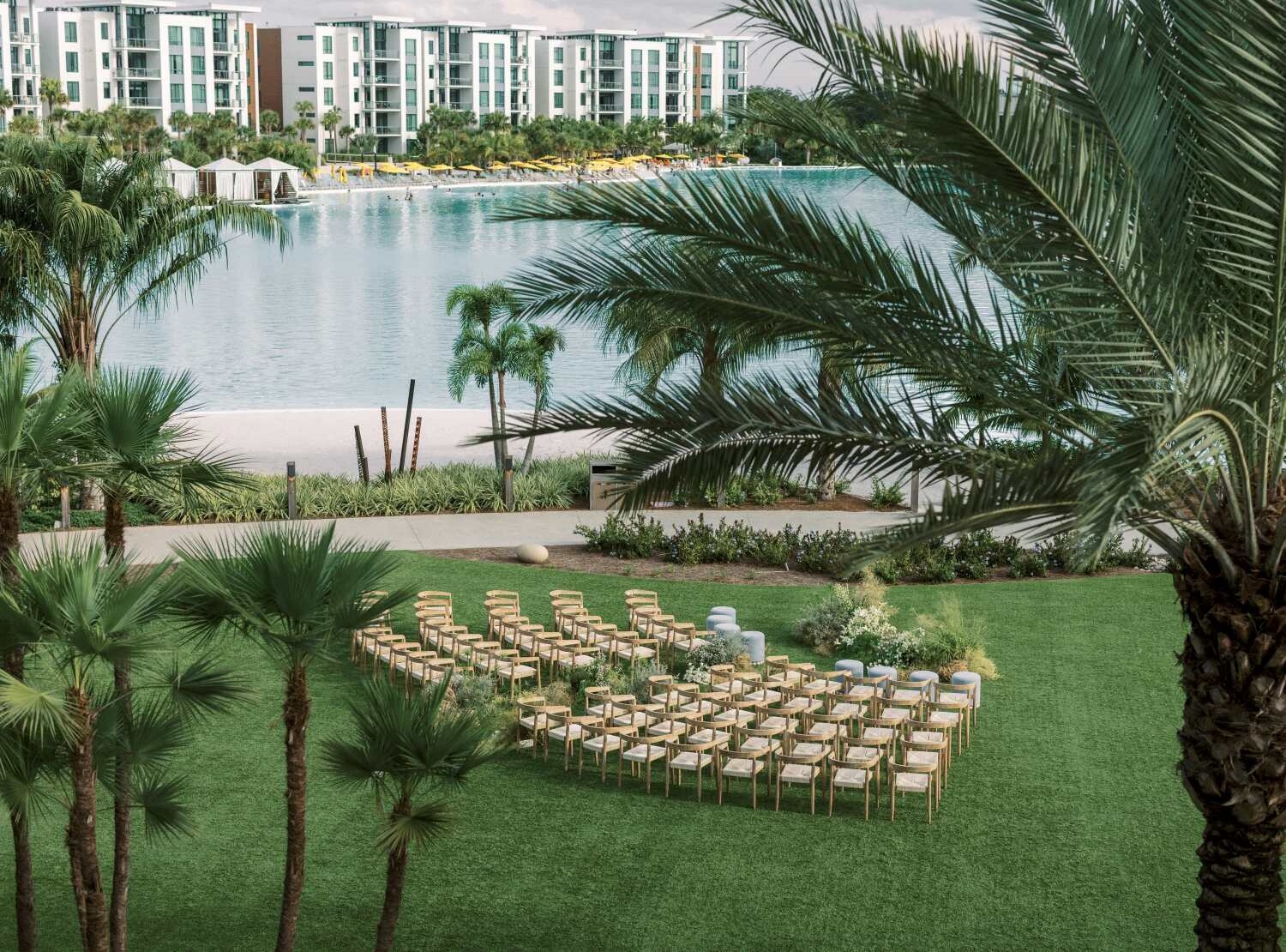 Conrad-Orlando_Outdoor_Ceremony 0150