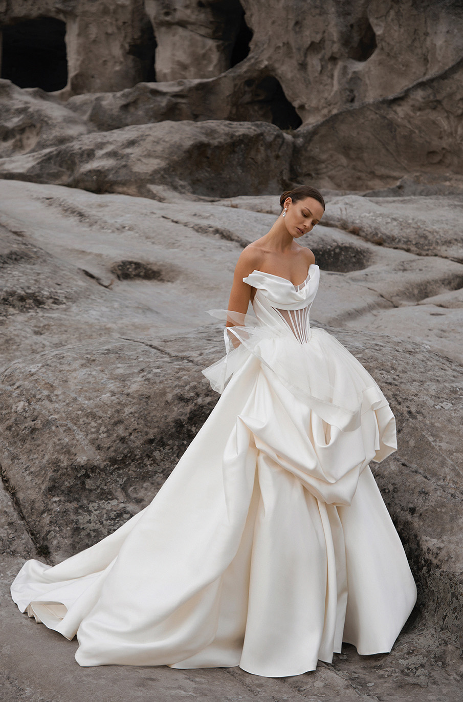 Alon Livne FIORA 1 Wedding Gown
