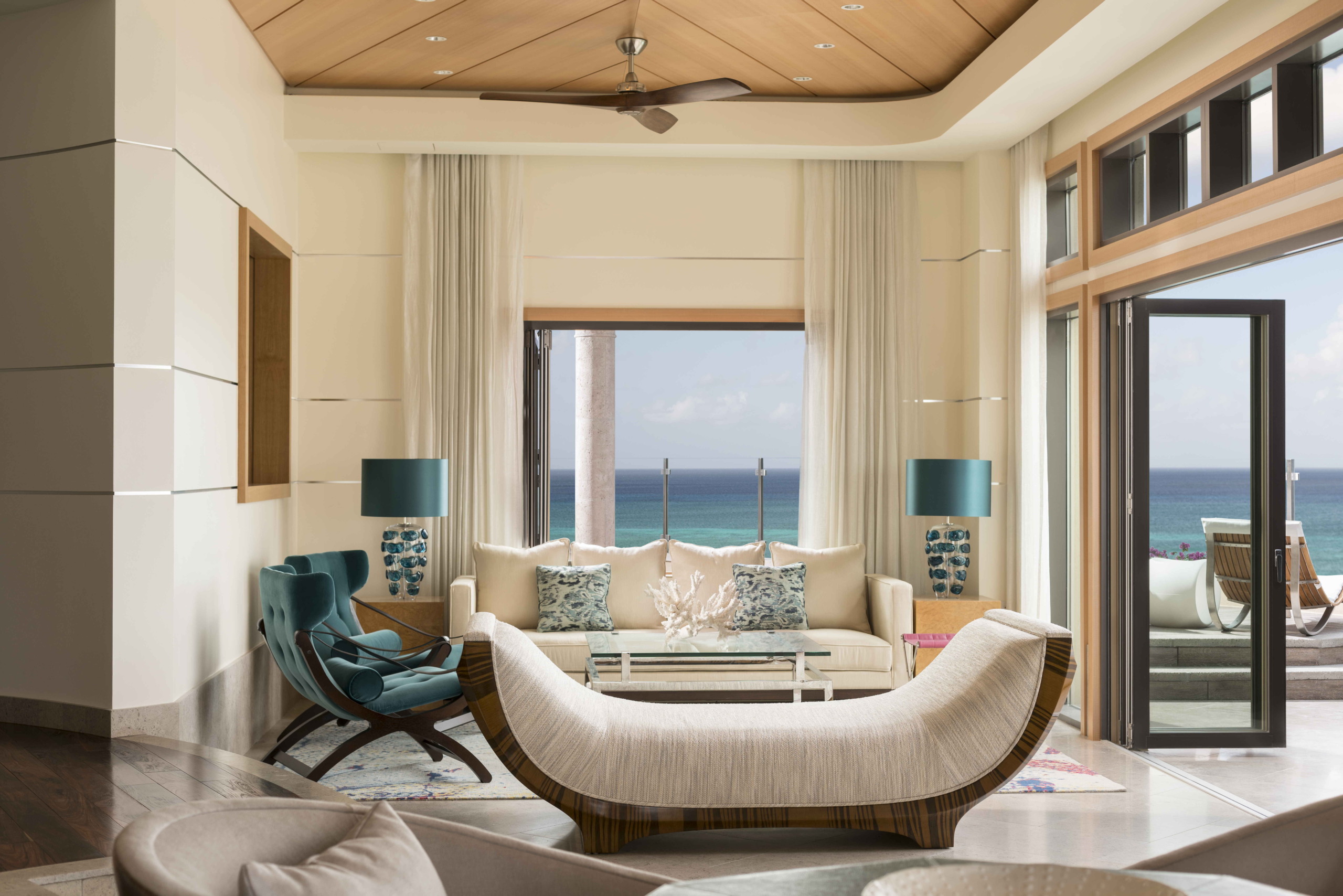 The-Ritz-Carlton-Grand-Cayman_Seven-South-Penthouse-1