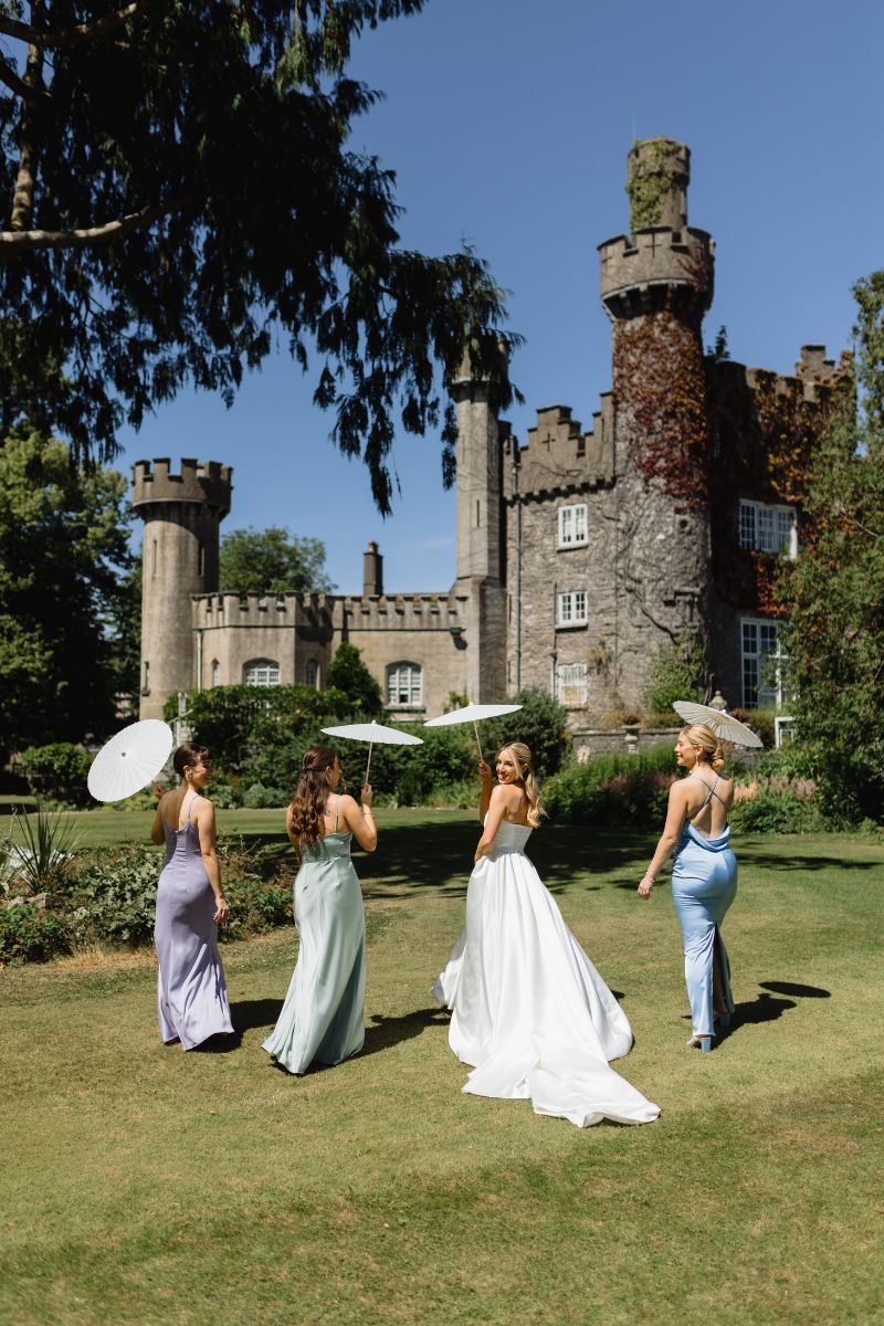 Rachel & Dale FW Luttrellstown Castle bride_bridemaids Rachel & Dale FW Luttrellstown Castle bride_bridemaids