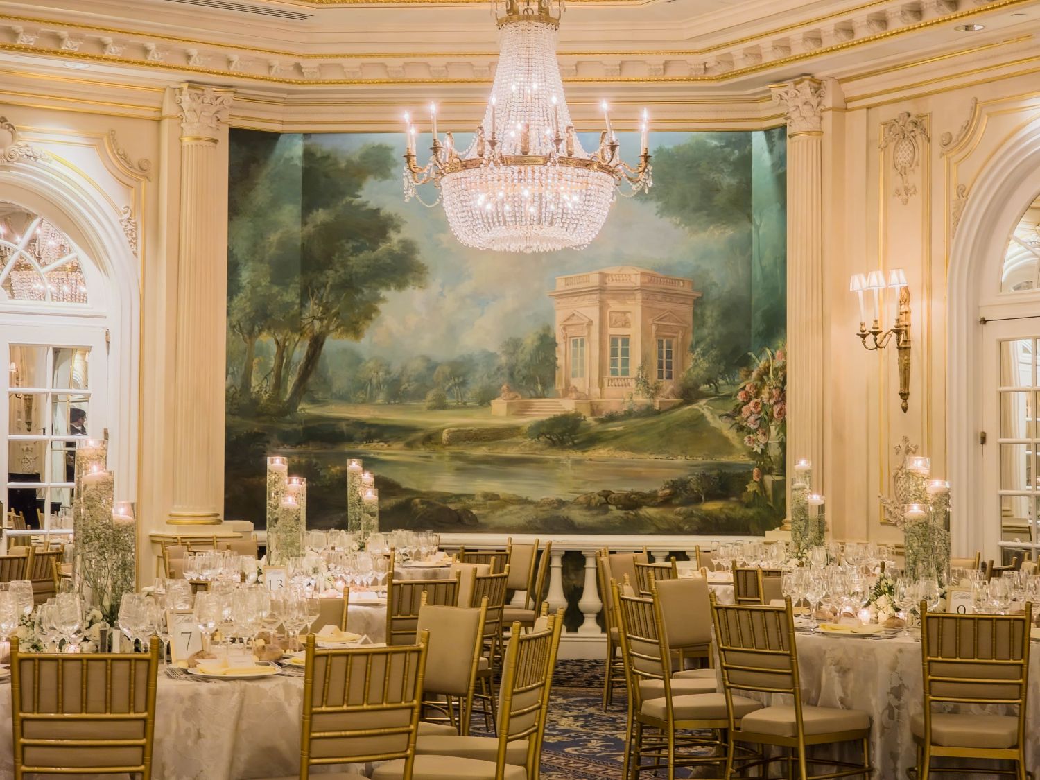 JW Marriott Essex House Mural 1
